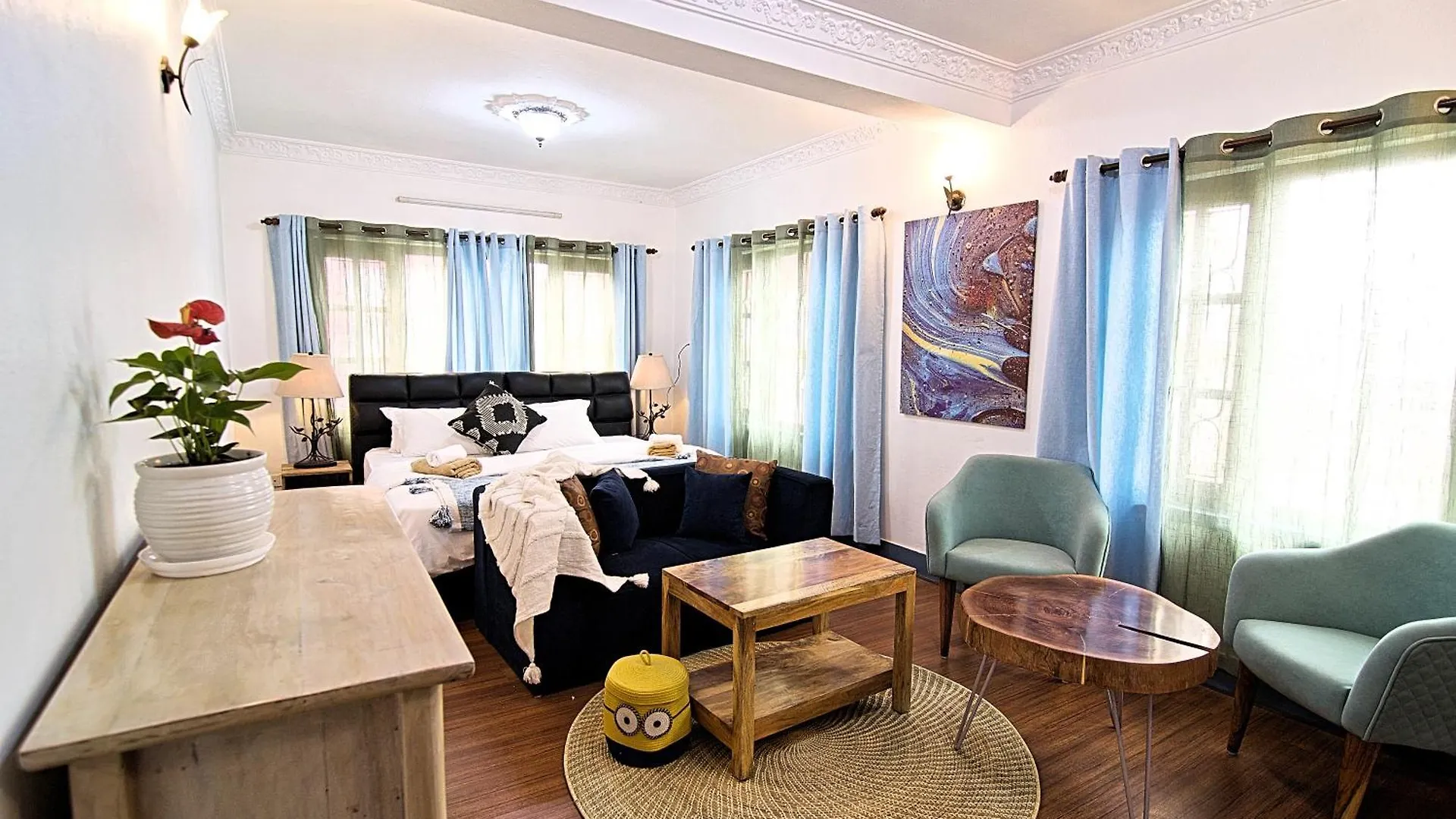 Wanderer'S Home Double Bedrooms With Living And Kitchen - A Home Away From Home Kathmandu Guest house