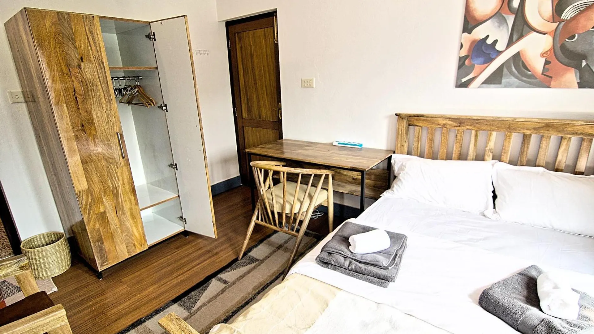 Wanderer'S Home Double Bedrooms With Living And Kitchen - A Home Away From Home Kathmandu Nepal