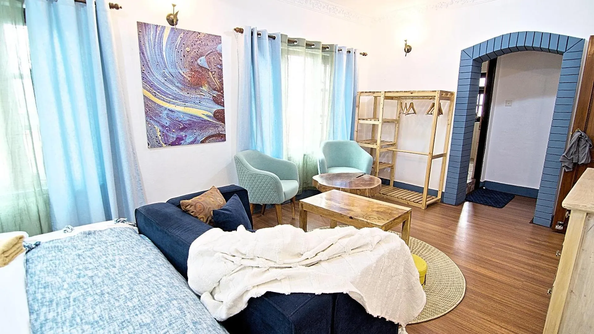 Wanderer'S Home Double Bedrooms With Living And Kitchen - A Home Away From Home Kathmandu